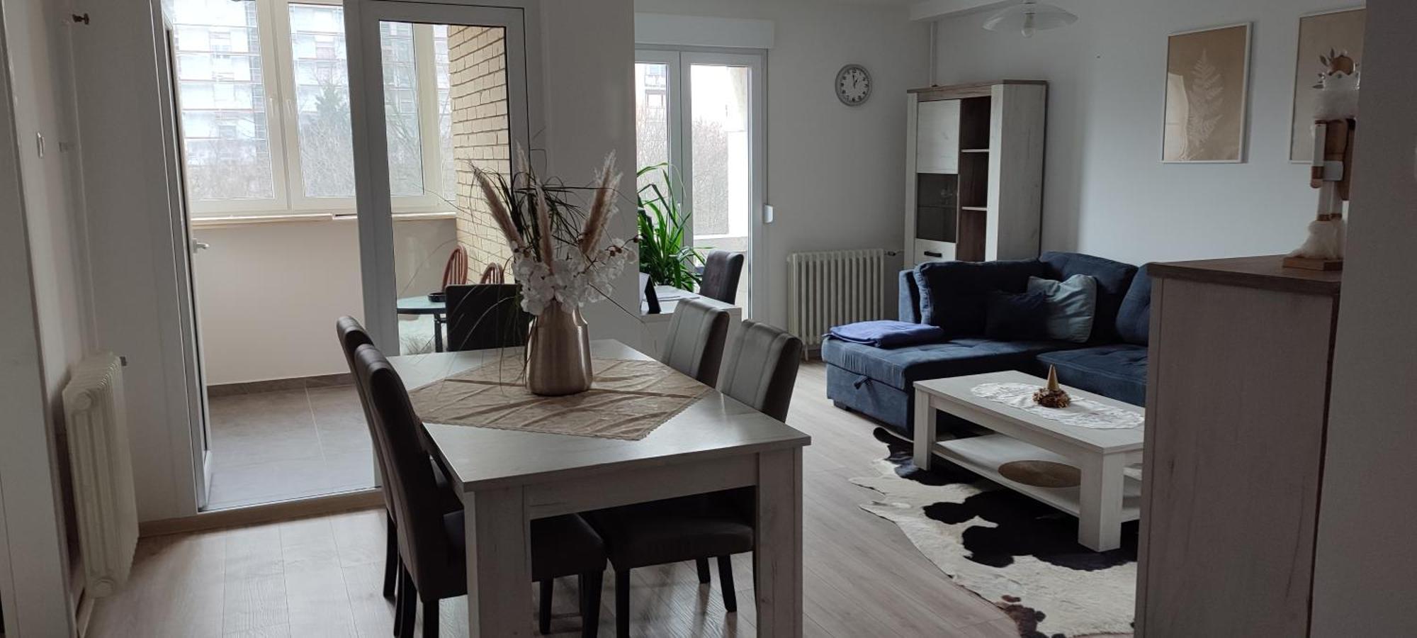 Sunny Apartment Osijek, Self Check In Exterior photo